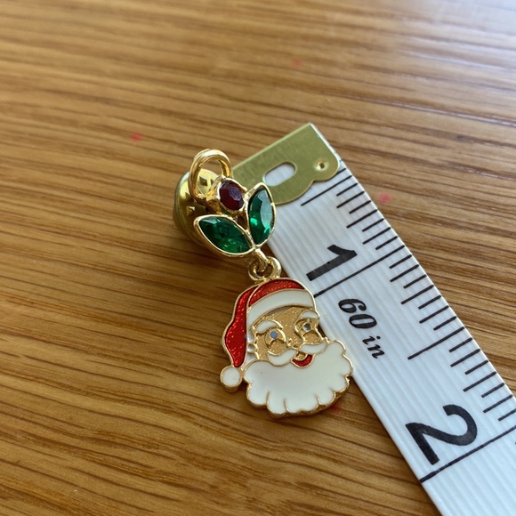 Santa Dangle Pin - Picture 3 of 4